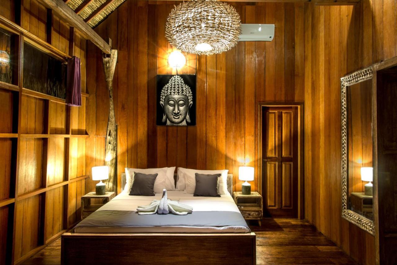 Villa Gili Treehouse Gili Trawangan Habitación foto